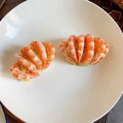 火红灯笼虾 一道点亮餐桌的吉祥海味